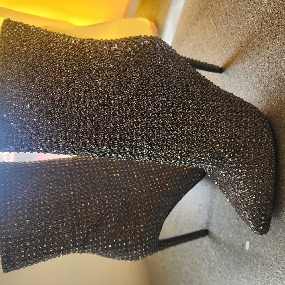 Elegant Black Rhinestone Women's Boots